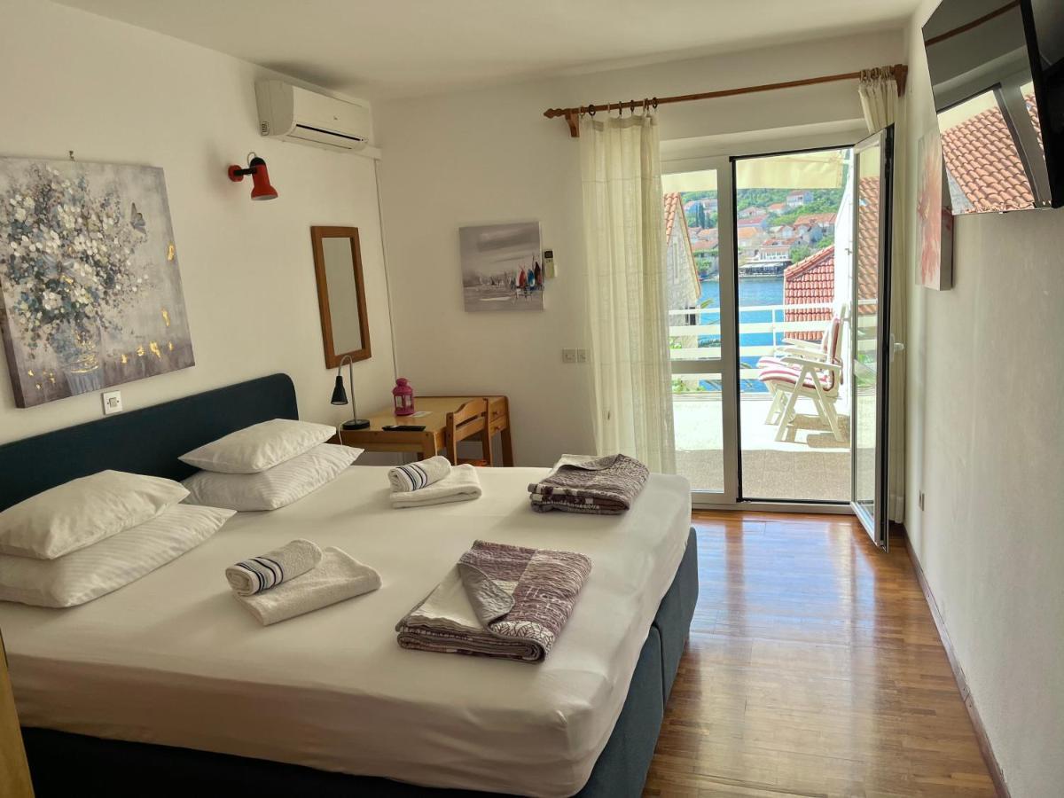 Apartments Suda Lumbarda Kültér fotó