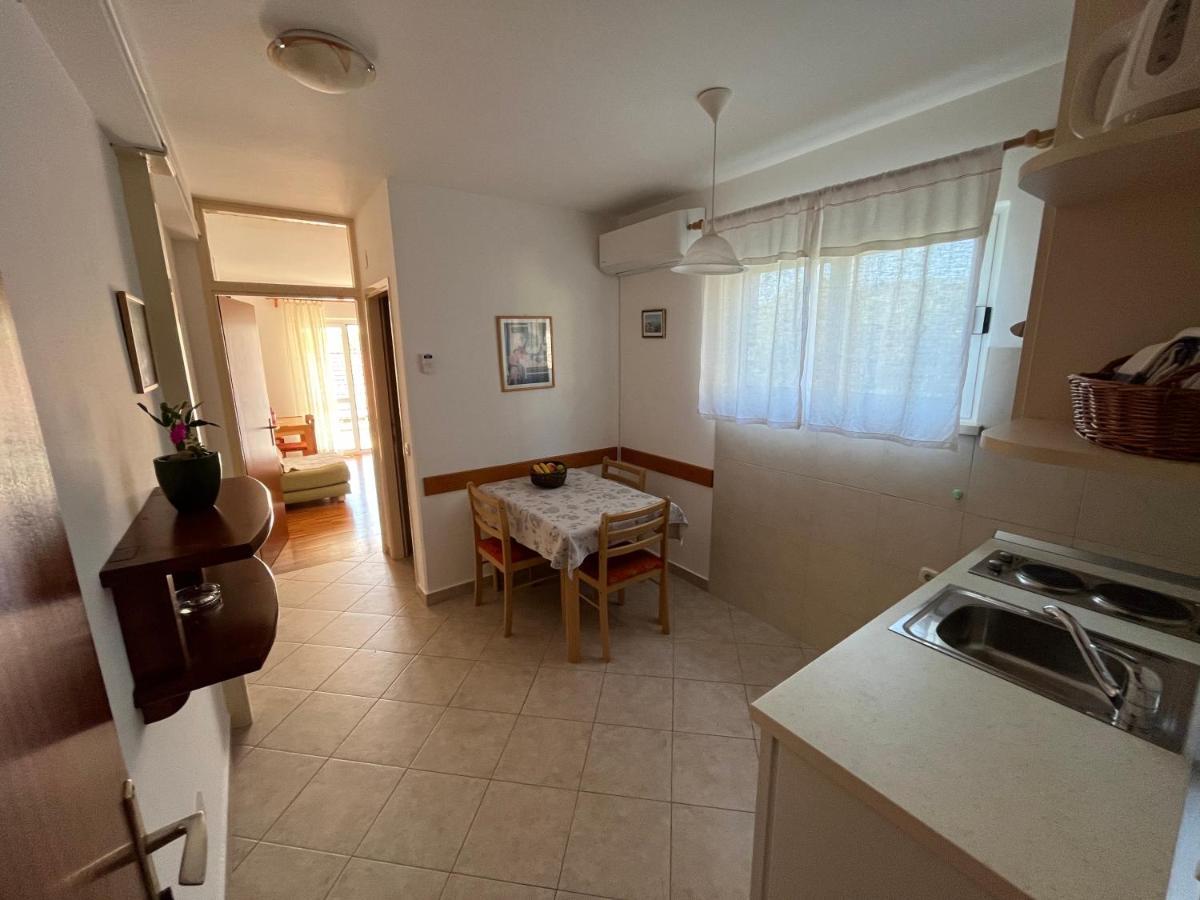 Apartments Suda Lumbarda Kültér fotó