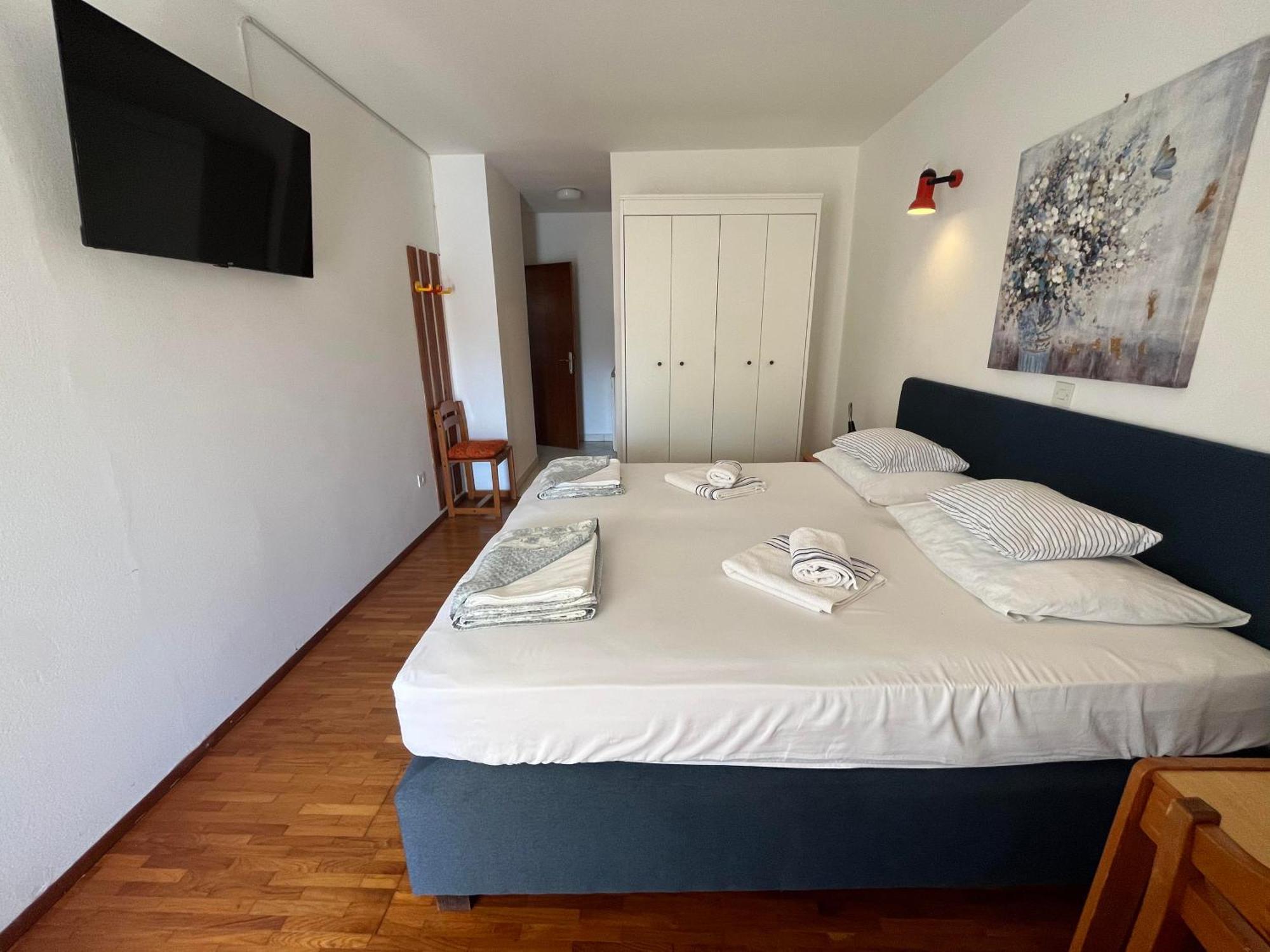 Apartments Suda Lumbarda Kültér fotó