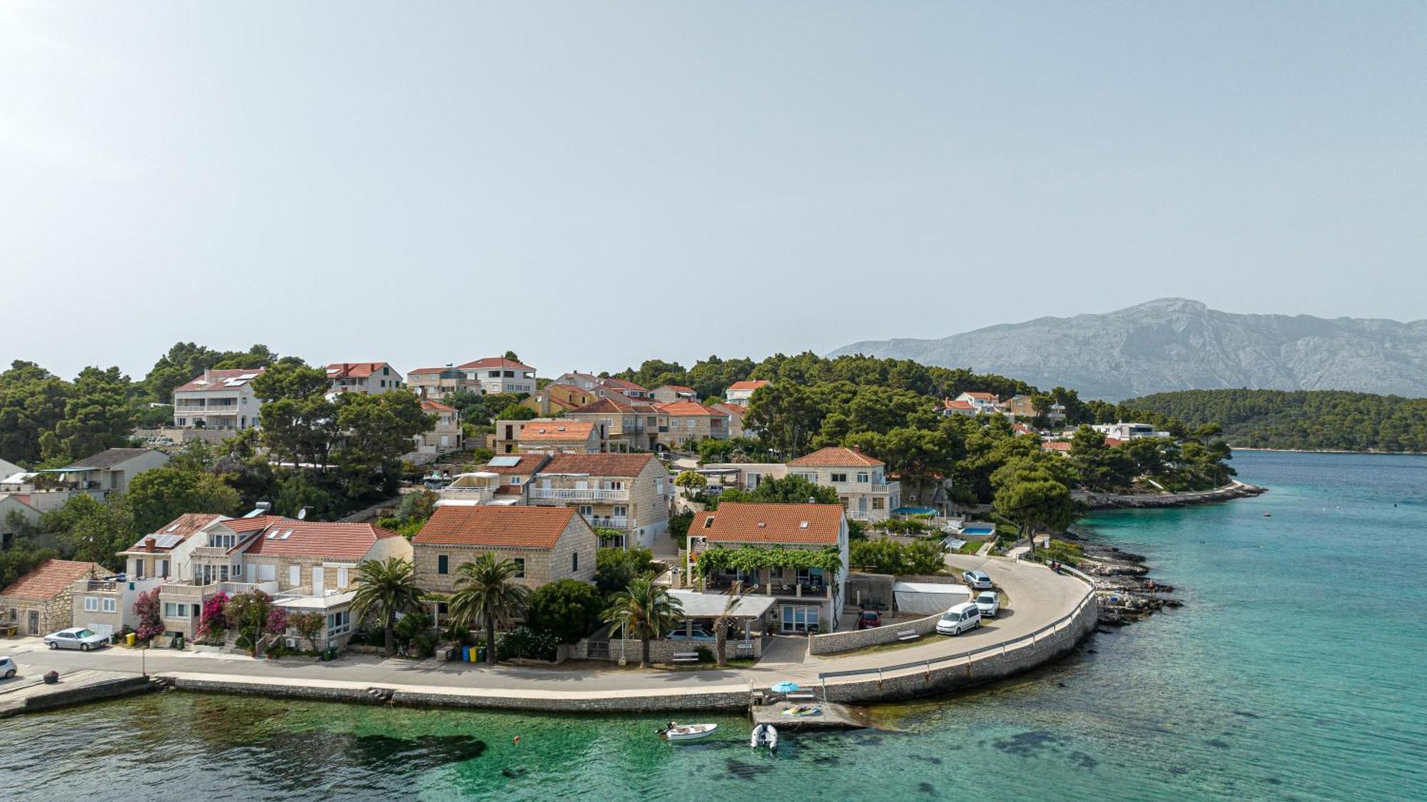 Apartments Suda Lumbarda Kültér fotó