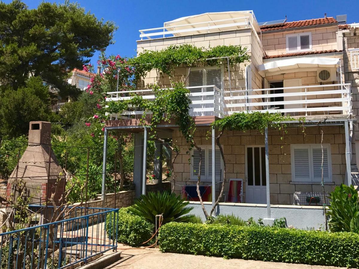 Apartments Suda Lumbarda Kültér fotó